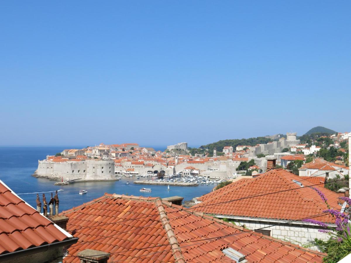 Sunset Over The Dubrovnik'S Old Town Kültér fotó